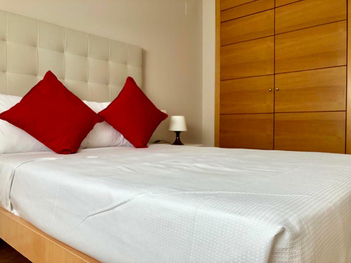 New Apartments Airport Ifema Мадрид Экстерьер фото